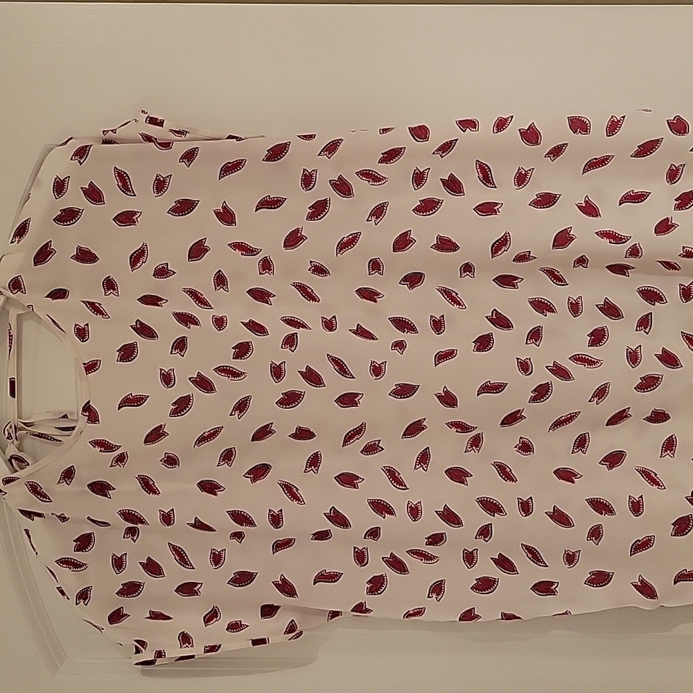 Ann Taylor Loft short sleeve shirt